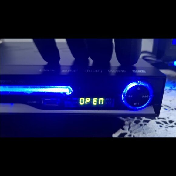 DVD-797 Player DIVX MP3 HDCD Mpeg4 SVCD VCD CD CD-RW PICTURE-CD Dolby Digital - Picture 16 of 17